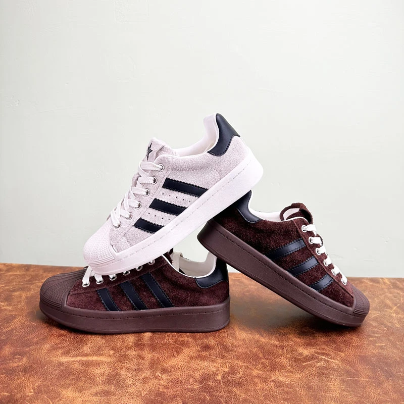 头层牛皮休闲板鞋女贝壳头美式小白鞋圆头新款真皮平底拼色德训鞋