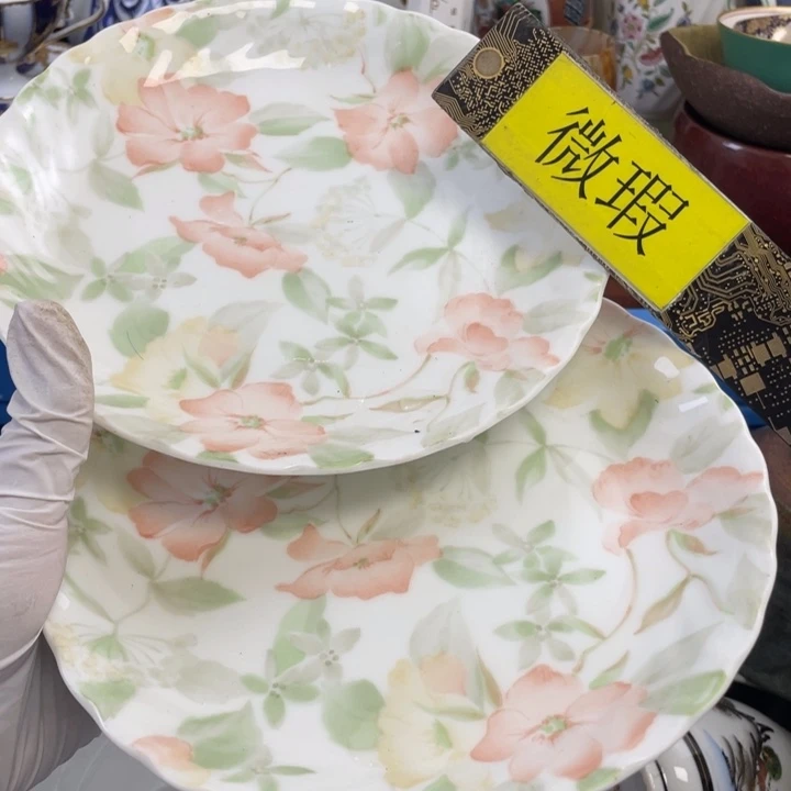 他家瓷器真美…开播了