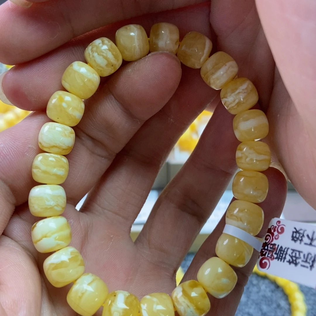 蜜蜡珠宝奇石未镶嵌