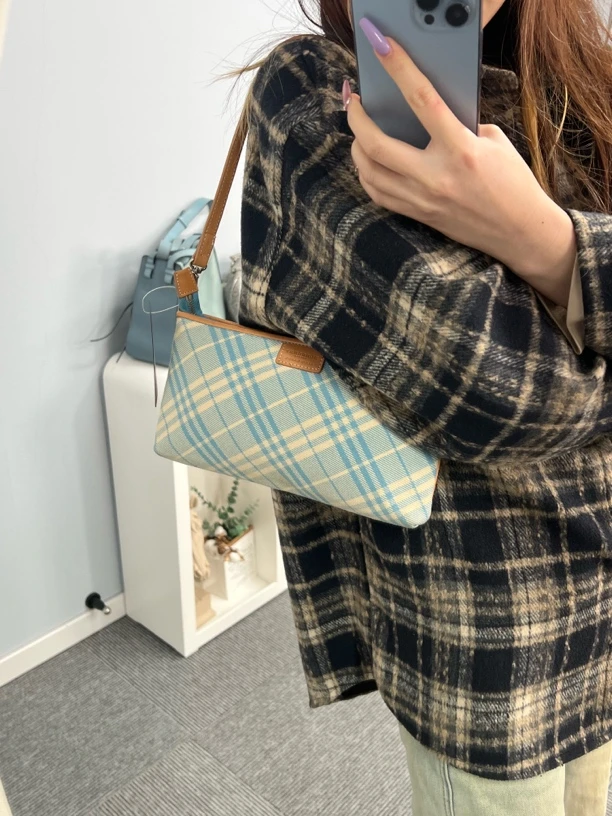 95新 BURBERRY/博柏利 K632斜格纹单肩包时尚小香风针织短款设计