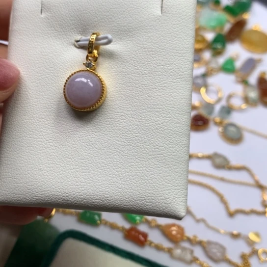 颈饰银S925镶嵌翡翠