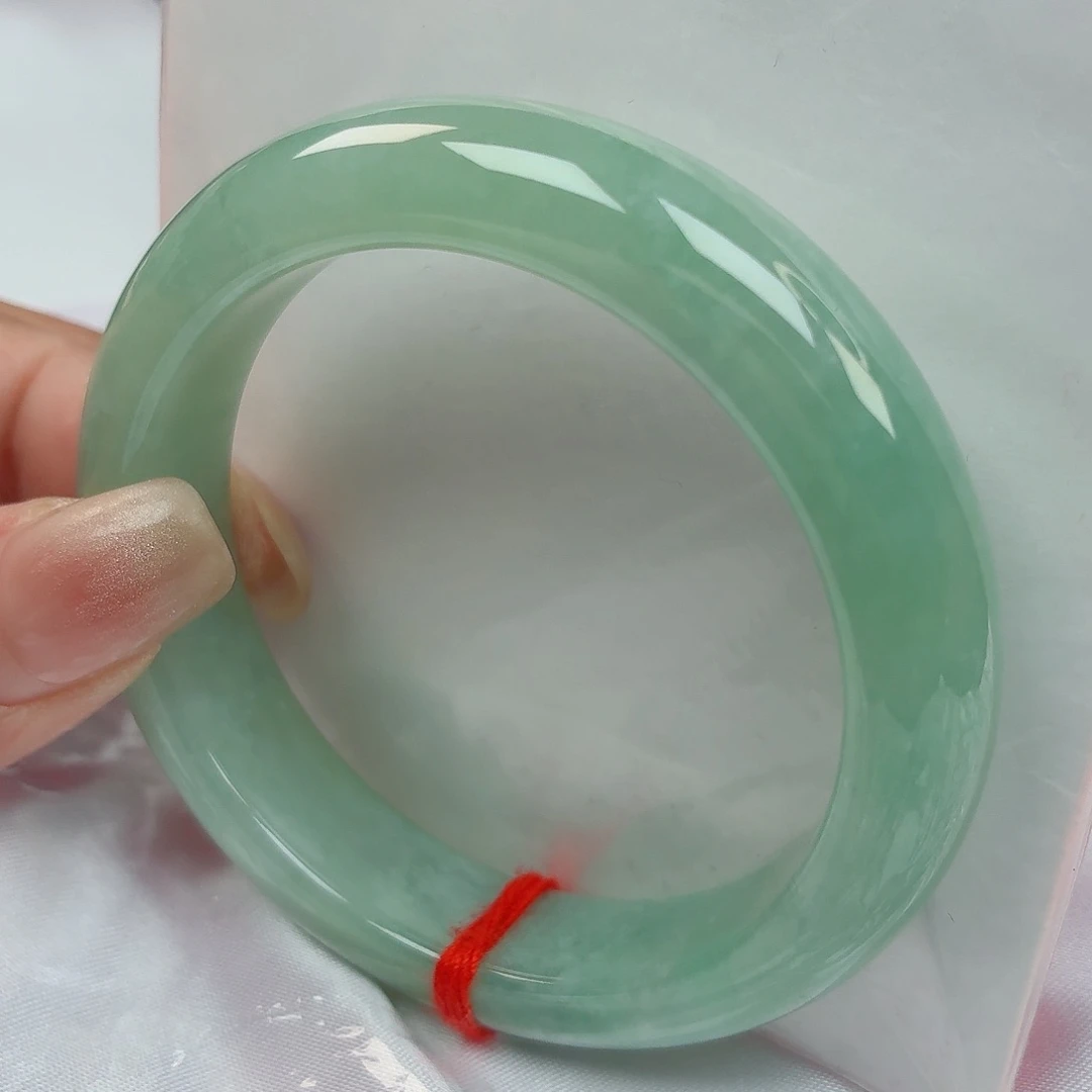 翡翠手镯未镶嵌52