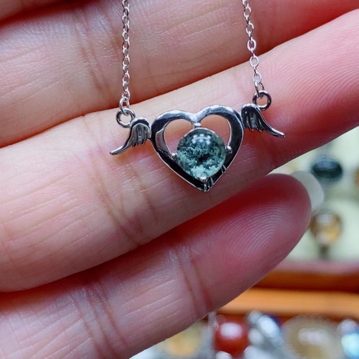 未镶嵌颈饰水晶菩*根水晶