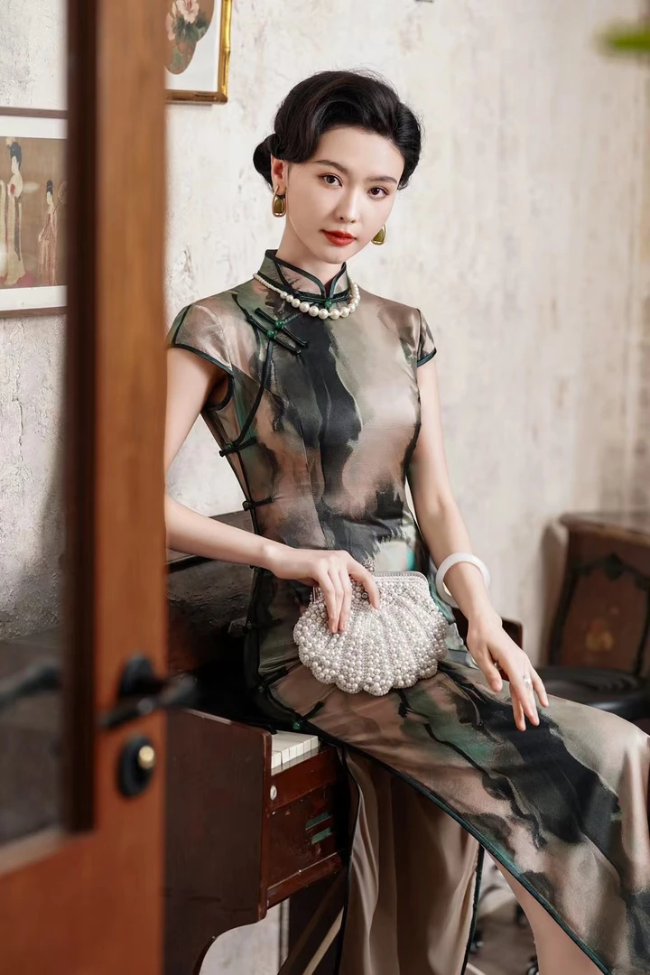 【桑蚕丝初晓】桑蚕丝长款走秀日常中式复古港风旗袍优雅气质中国风