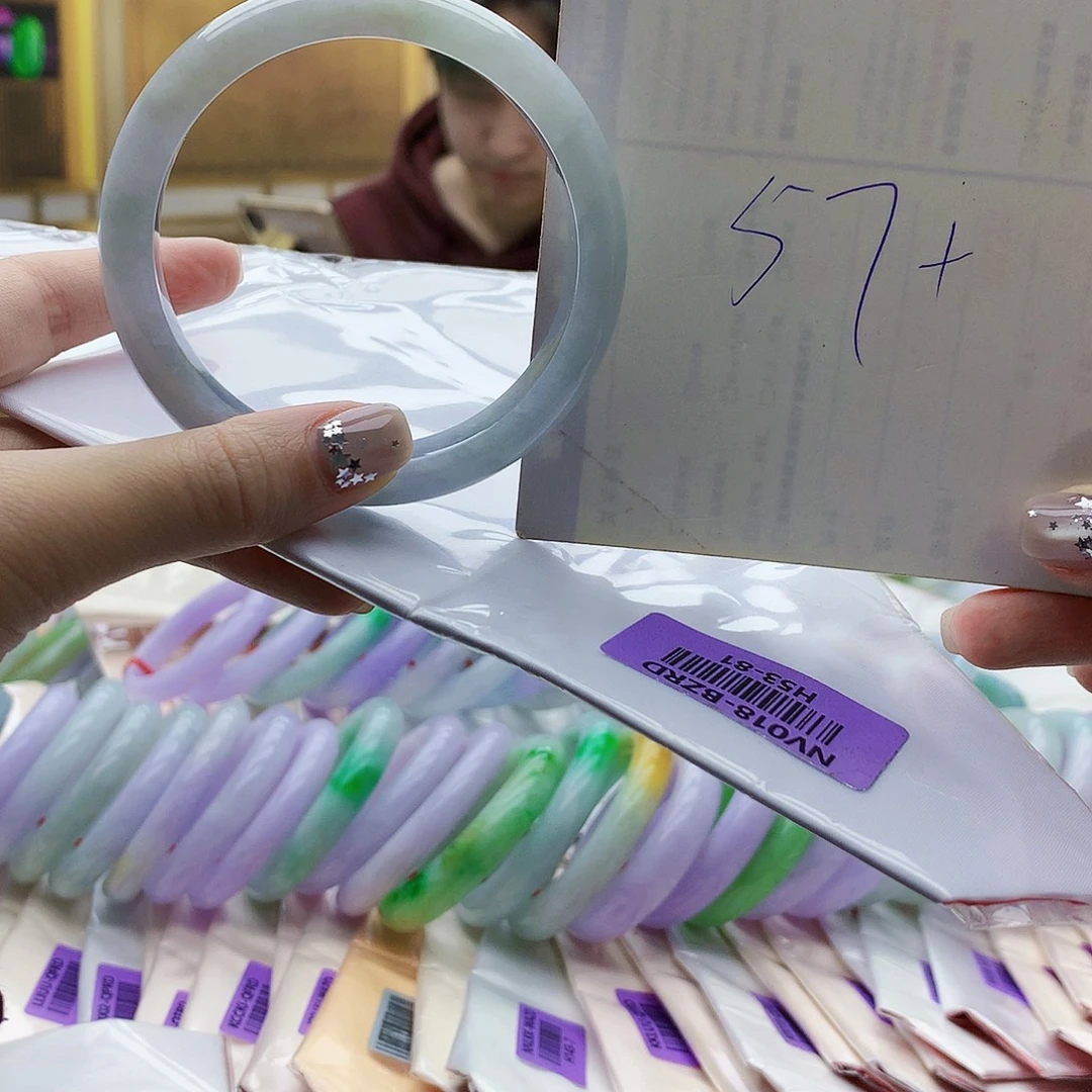 翡翠未镶嵌手镯bjj