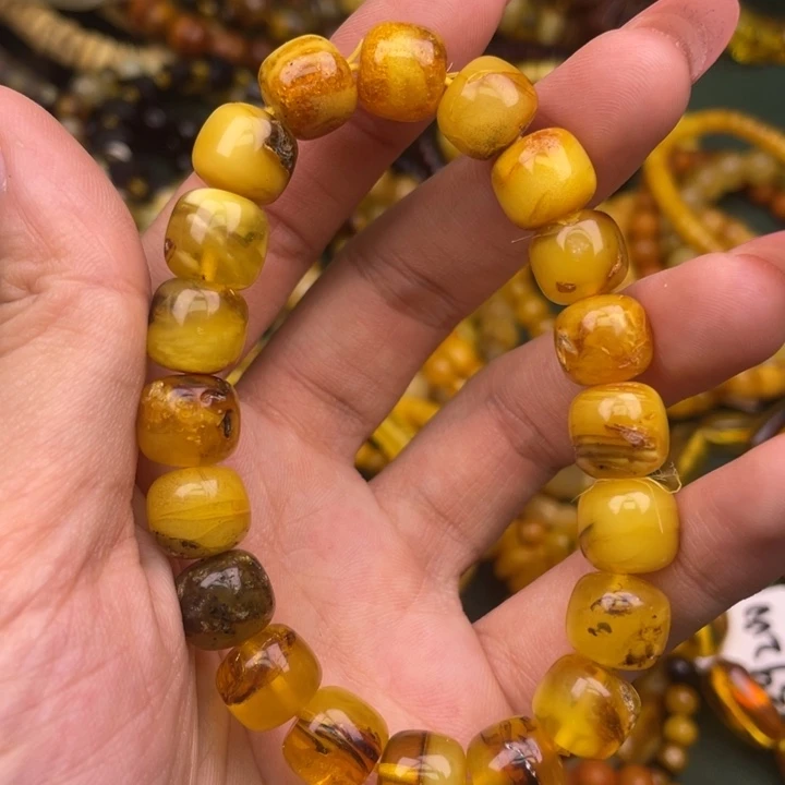 琥珀未镶嵌珠宝奇石