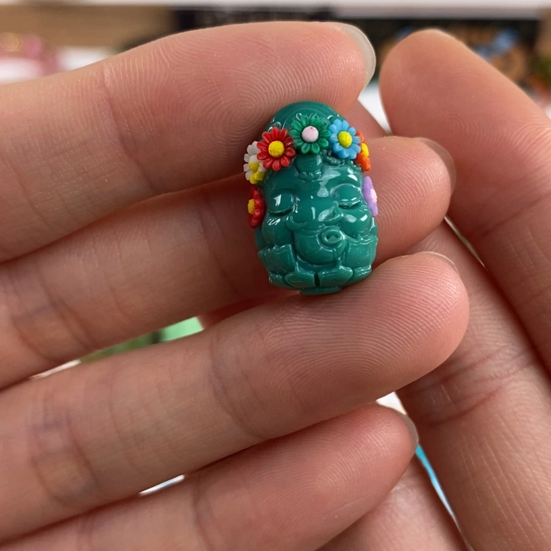 绿松石未镶嵌。繁花象神