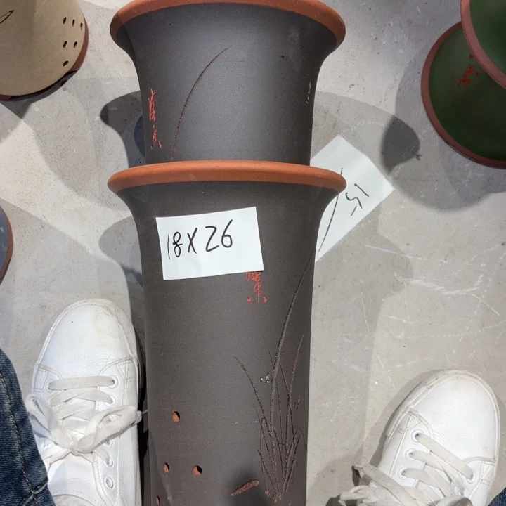 花盆紫砂紫砂的颜色