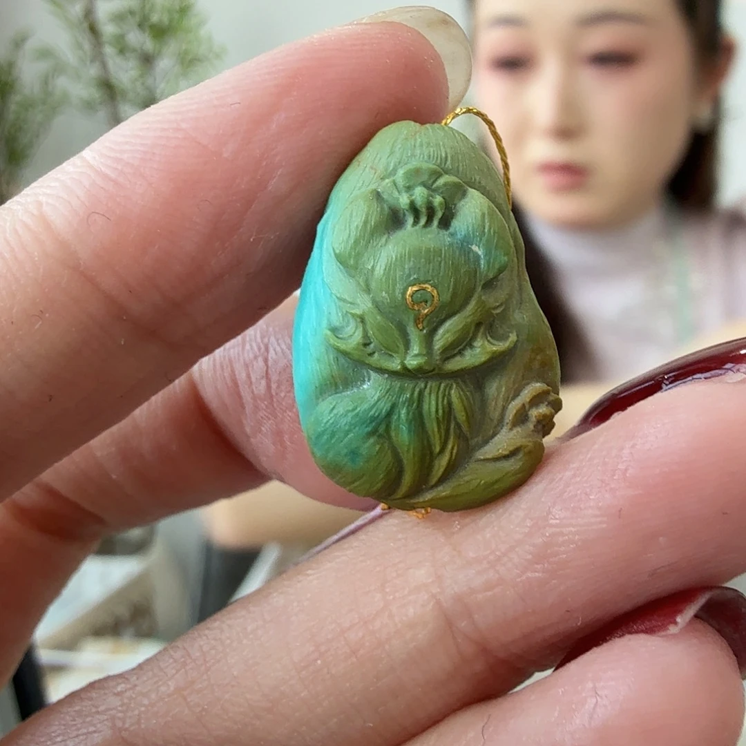 绿松石未镶嵌珠宝奇石