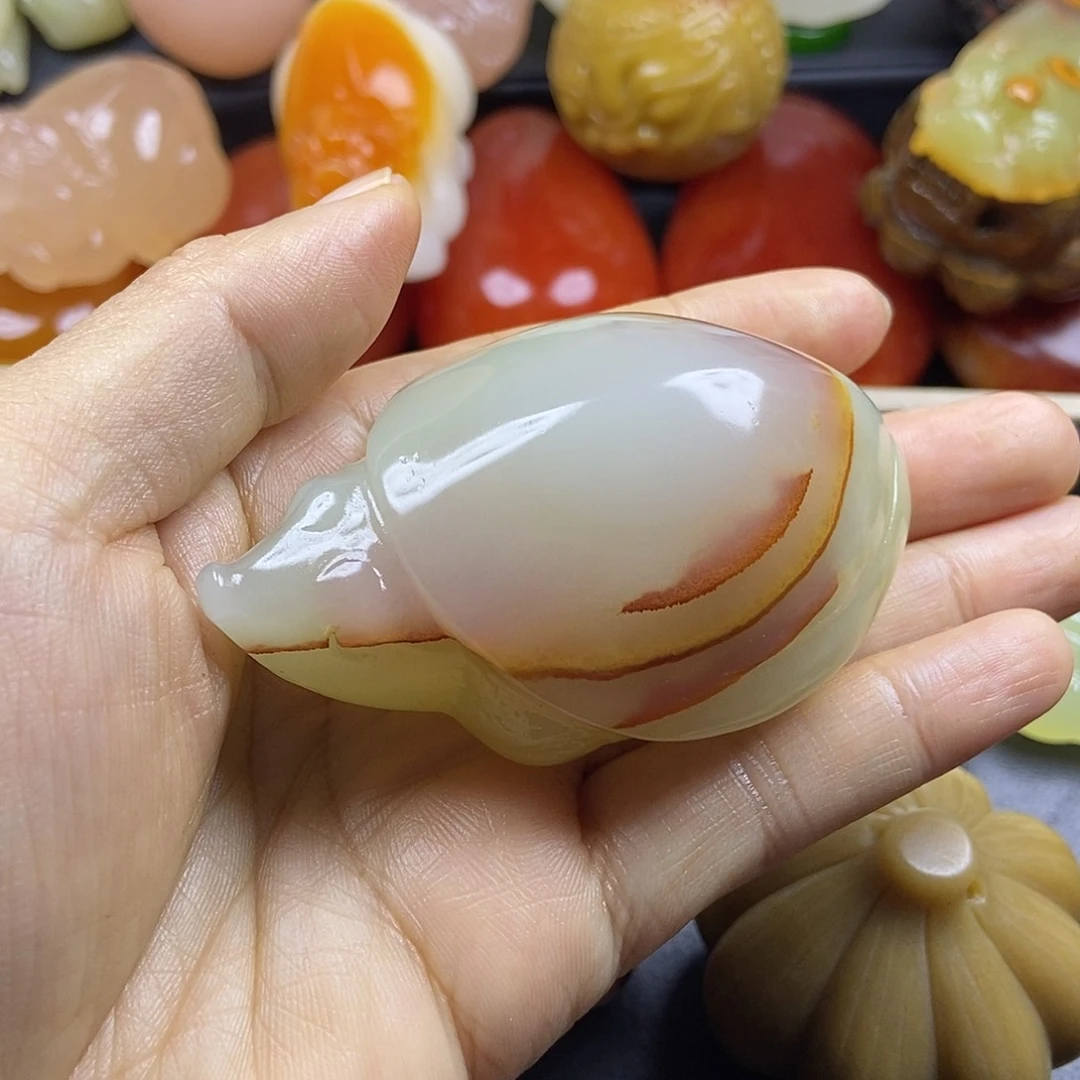 无花朵原石手把件