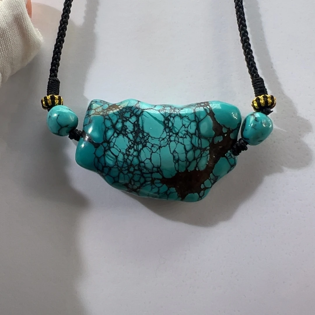 绿松石未镶嵌挂件