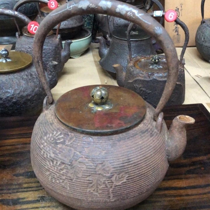 龙文堂银镶嵌提梁壶