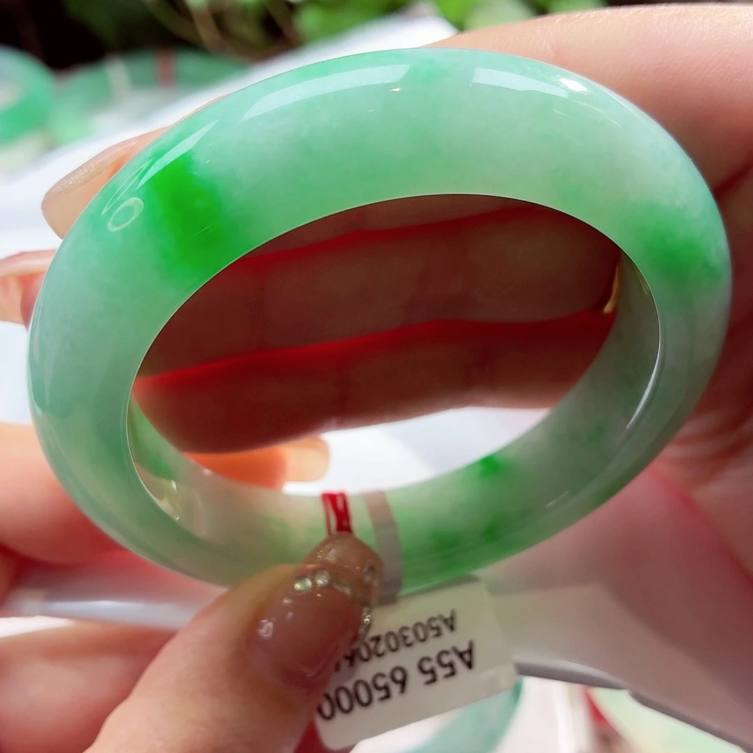 翡翠未镶嵌手镯飘阳绿花88-8