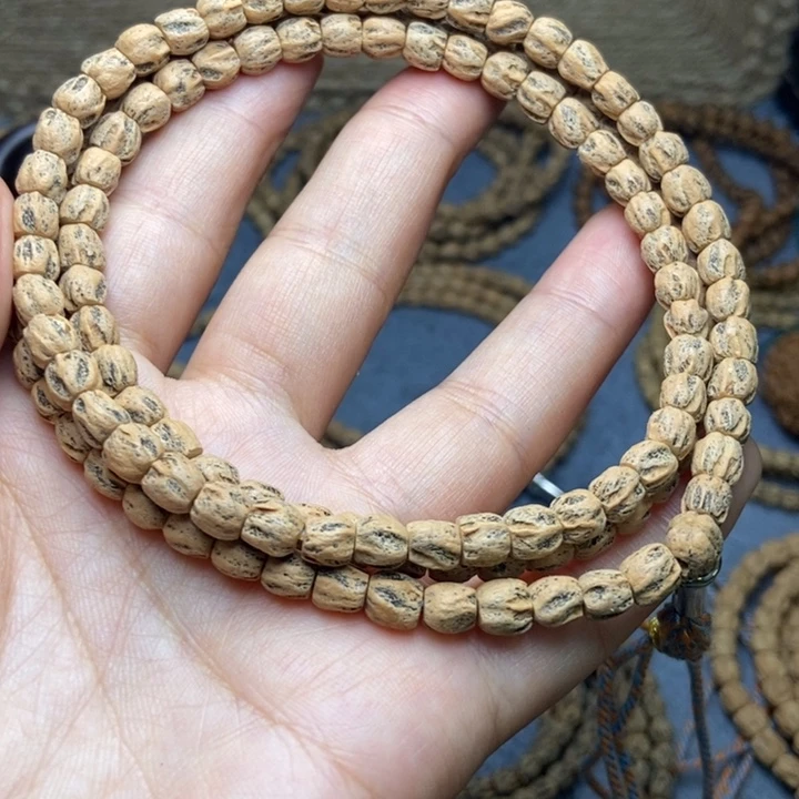 【闪购商品】吊坠柏香籽/百香籽