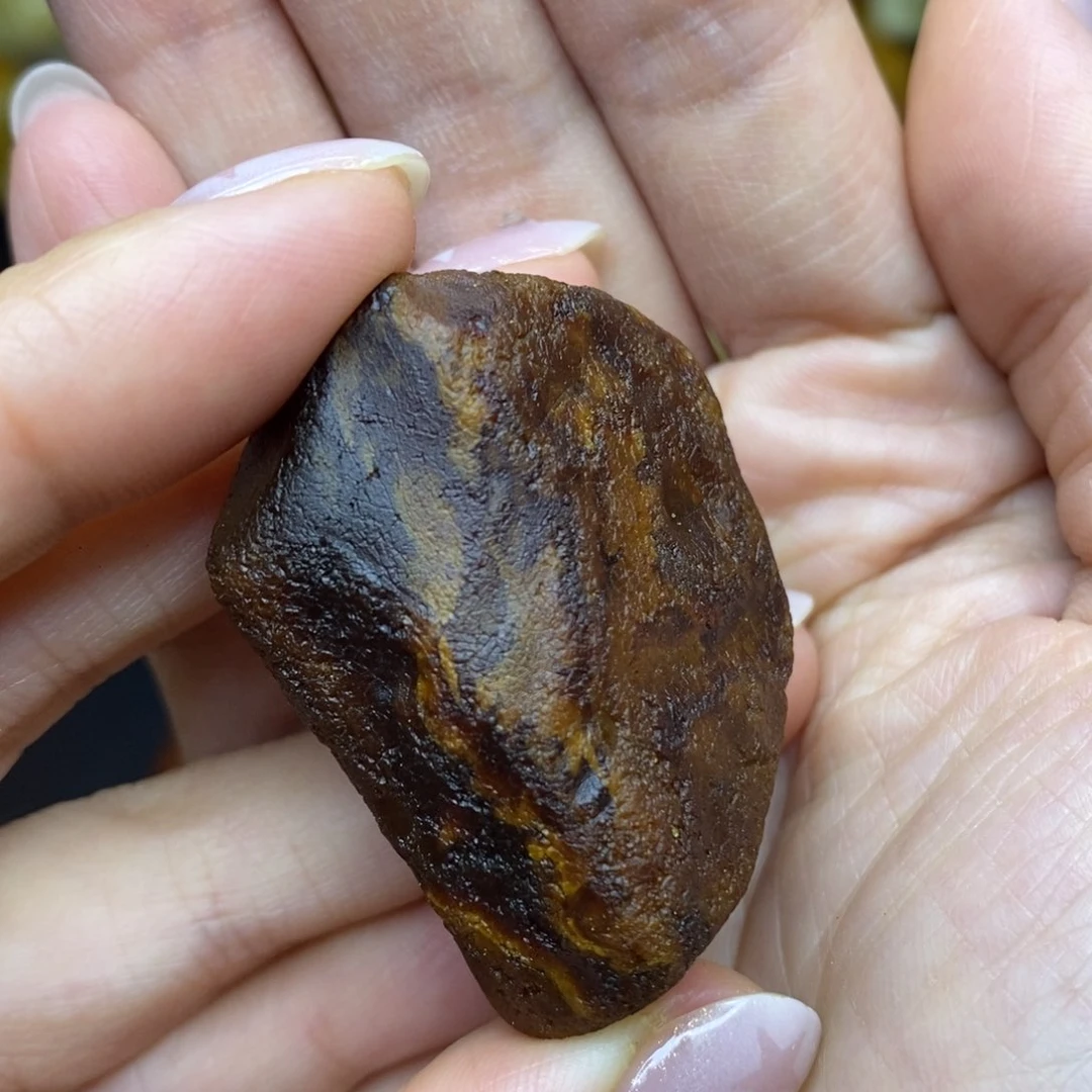 未镶嵌定制琥珀胖