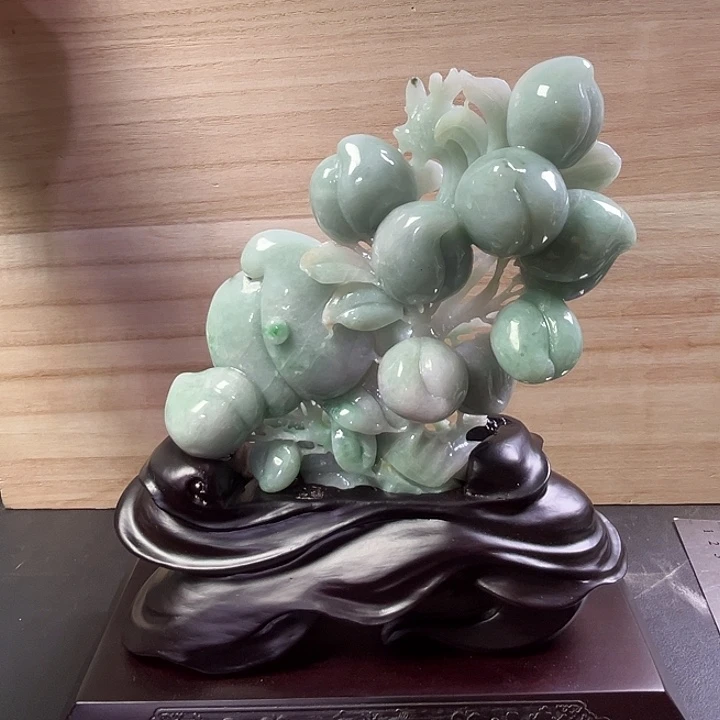 翡翠未镶嵌摆件翡翠