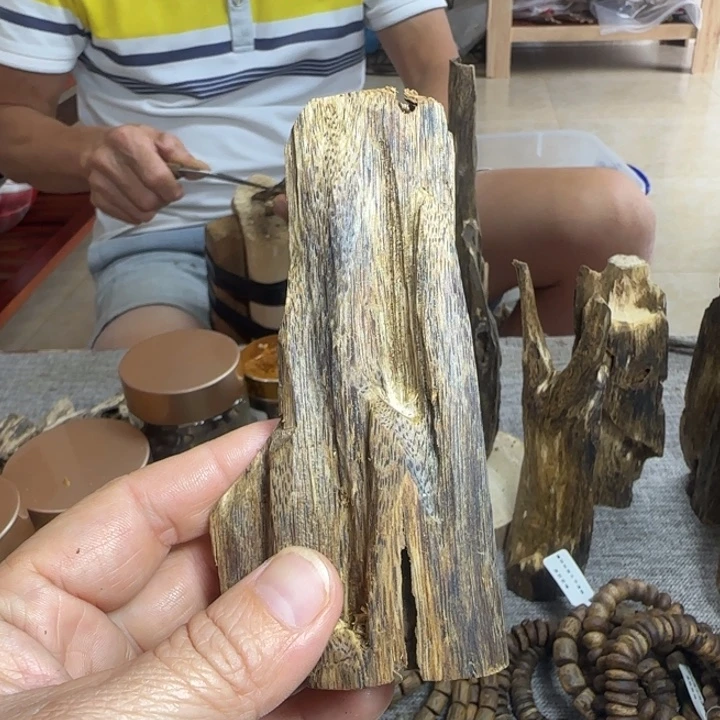 沉香沉香碎屑45克
