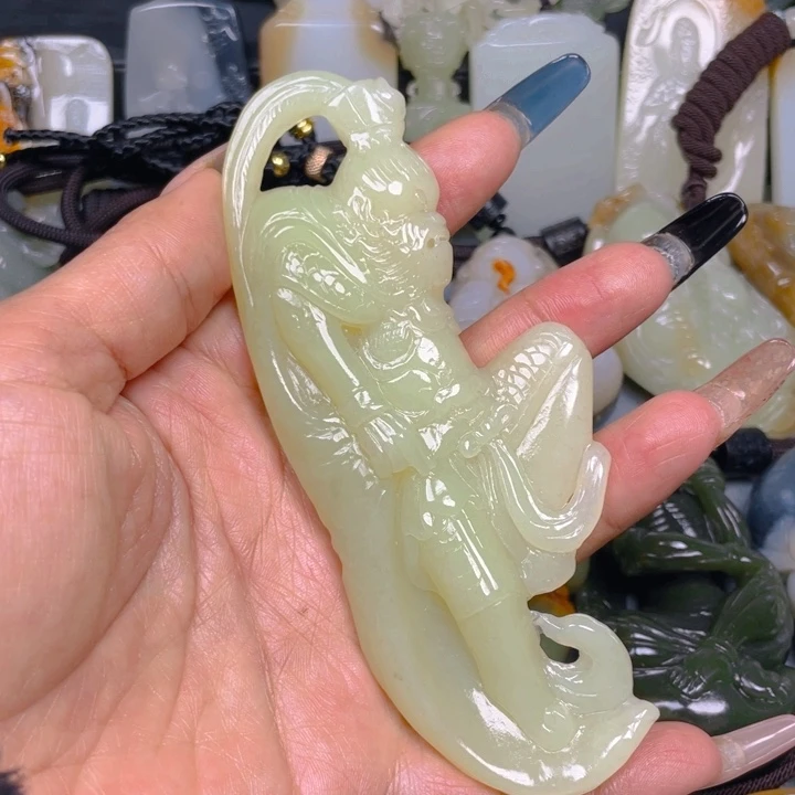 和田玉挂件未镶嵌