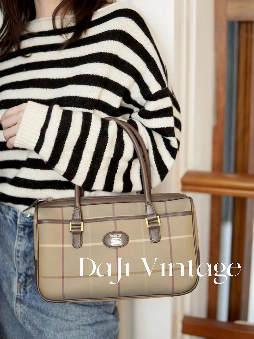 95新 BURBERRY/博柏利 大吉中古SZ/博柏利变色龙系列手提包
