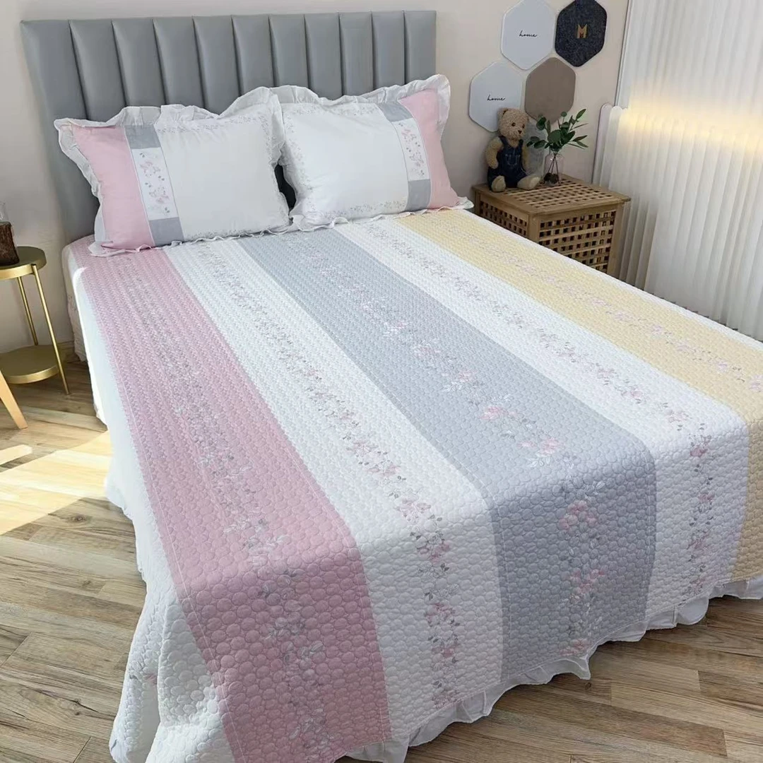 韩式纯棉印花床盖夹棉绗缝透气亲肤机洗2.3*2.4（恩雅三件套）