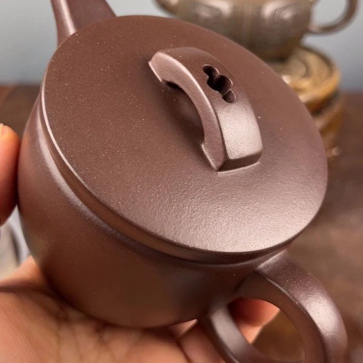 紫砂茶杯好喜欢这个舞台上