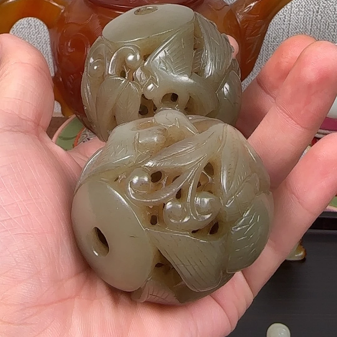 老***1非常精美的脖挂件