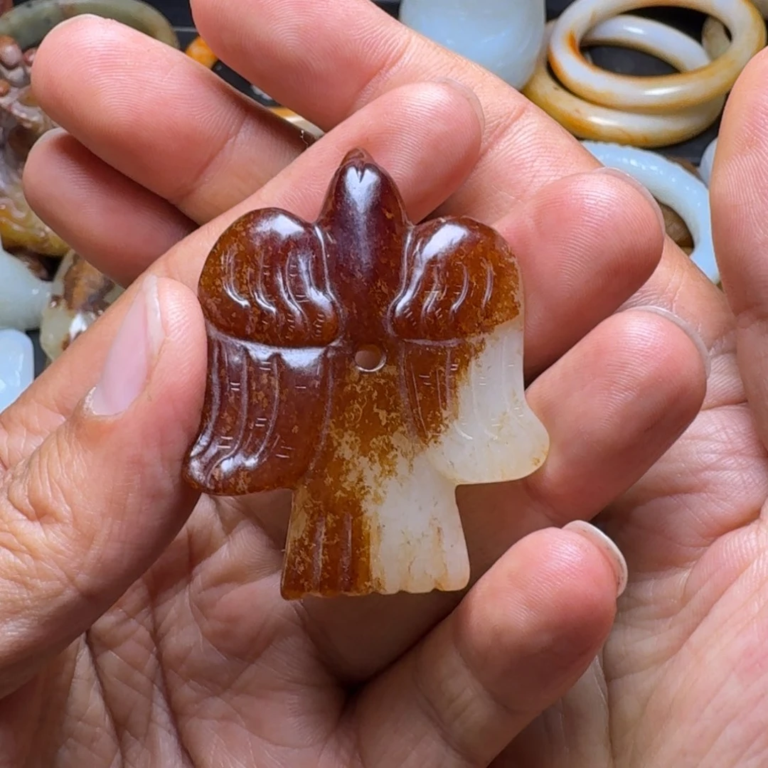 和田玉未镶嵌挂件