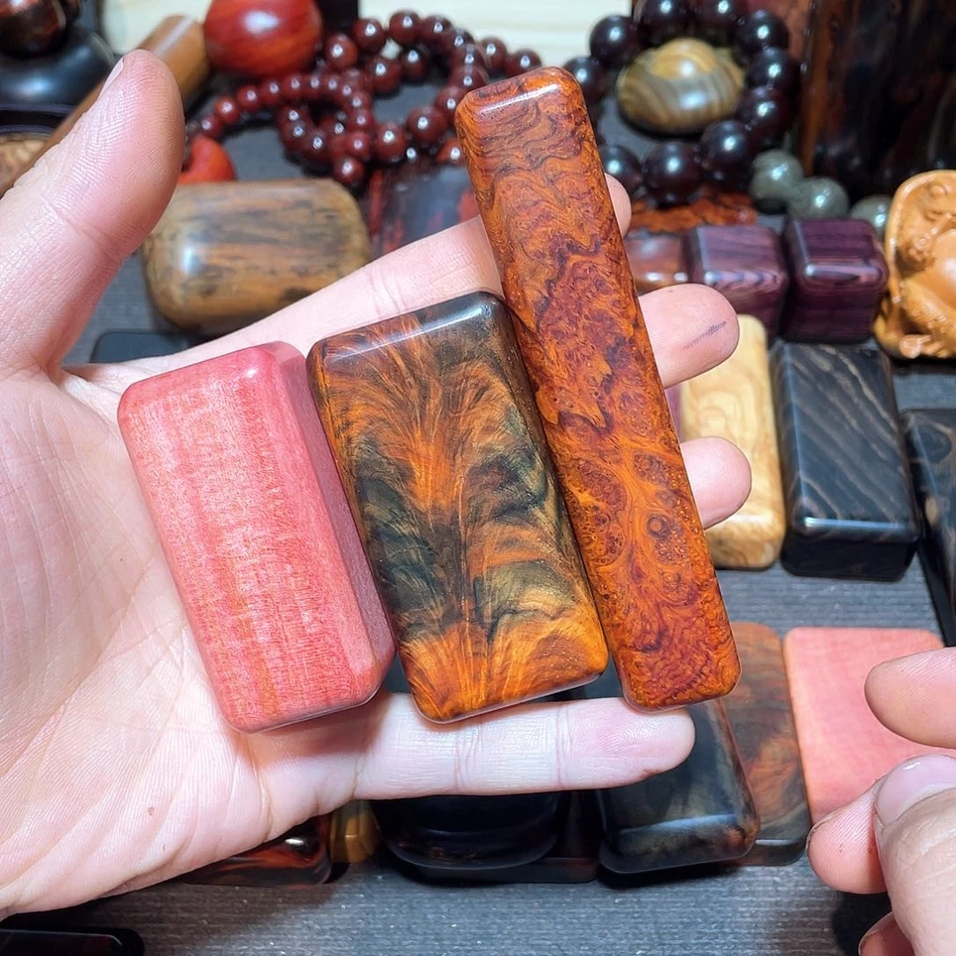 七***月木质粉红橡牙木，微凹黄檀