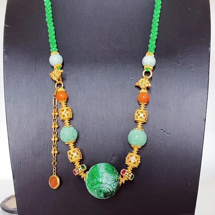 翡翠颈饰未镶嵌吊坠