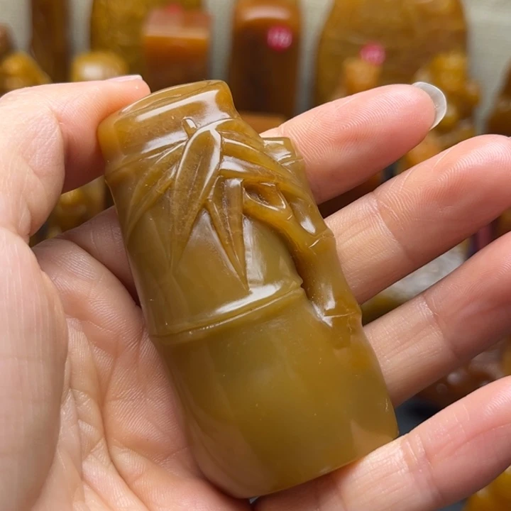 扇***哥寿山石印石题材：工艺品