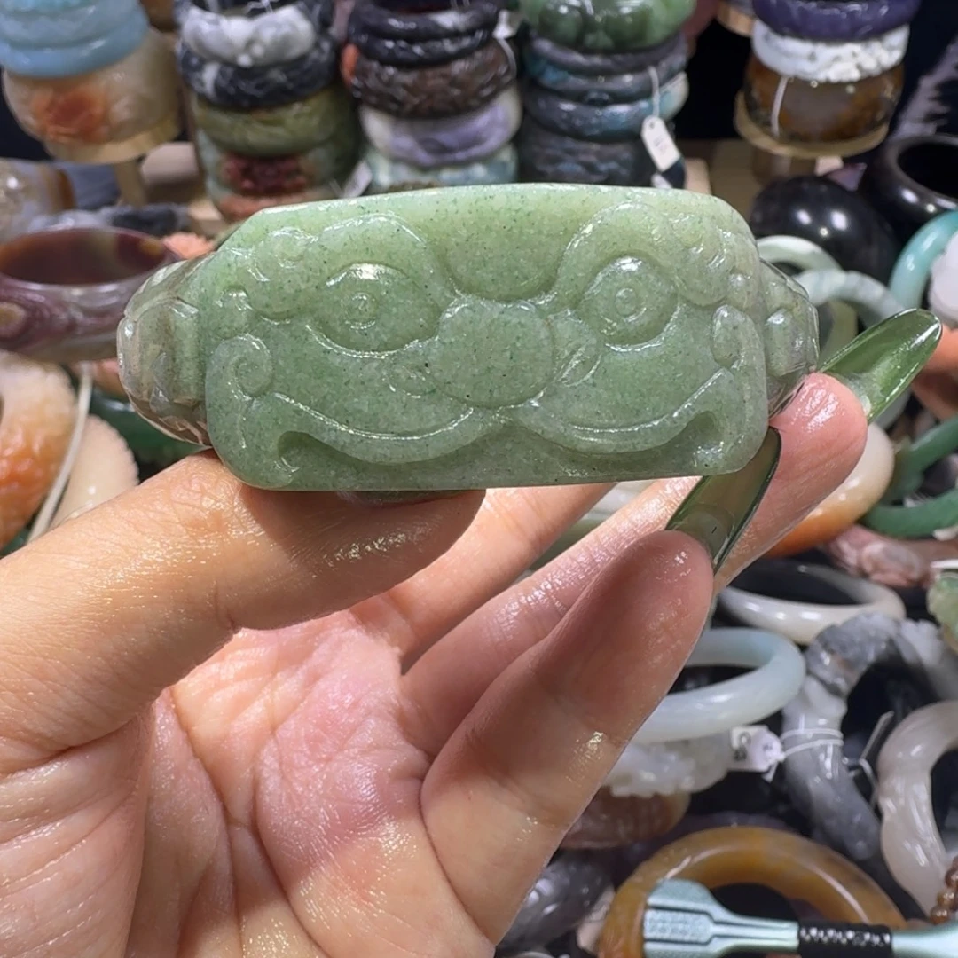 珐琅非金属2，55，表带微瑕