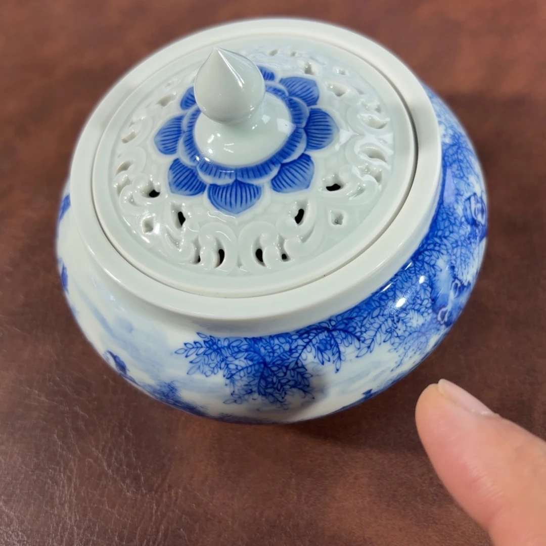 子***诚手工手绘的陶瓷小