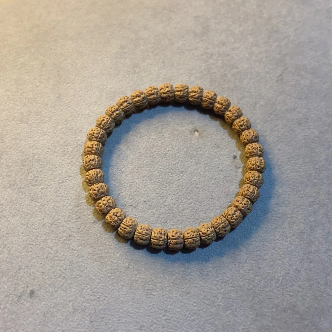 金刚菩提手串এ*潜水艇