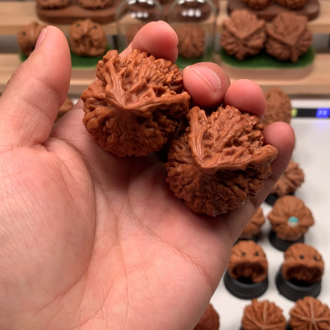 【闪购商品】吊坠文玩核桃狡***狗隐隐约约