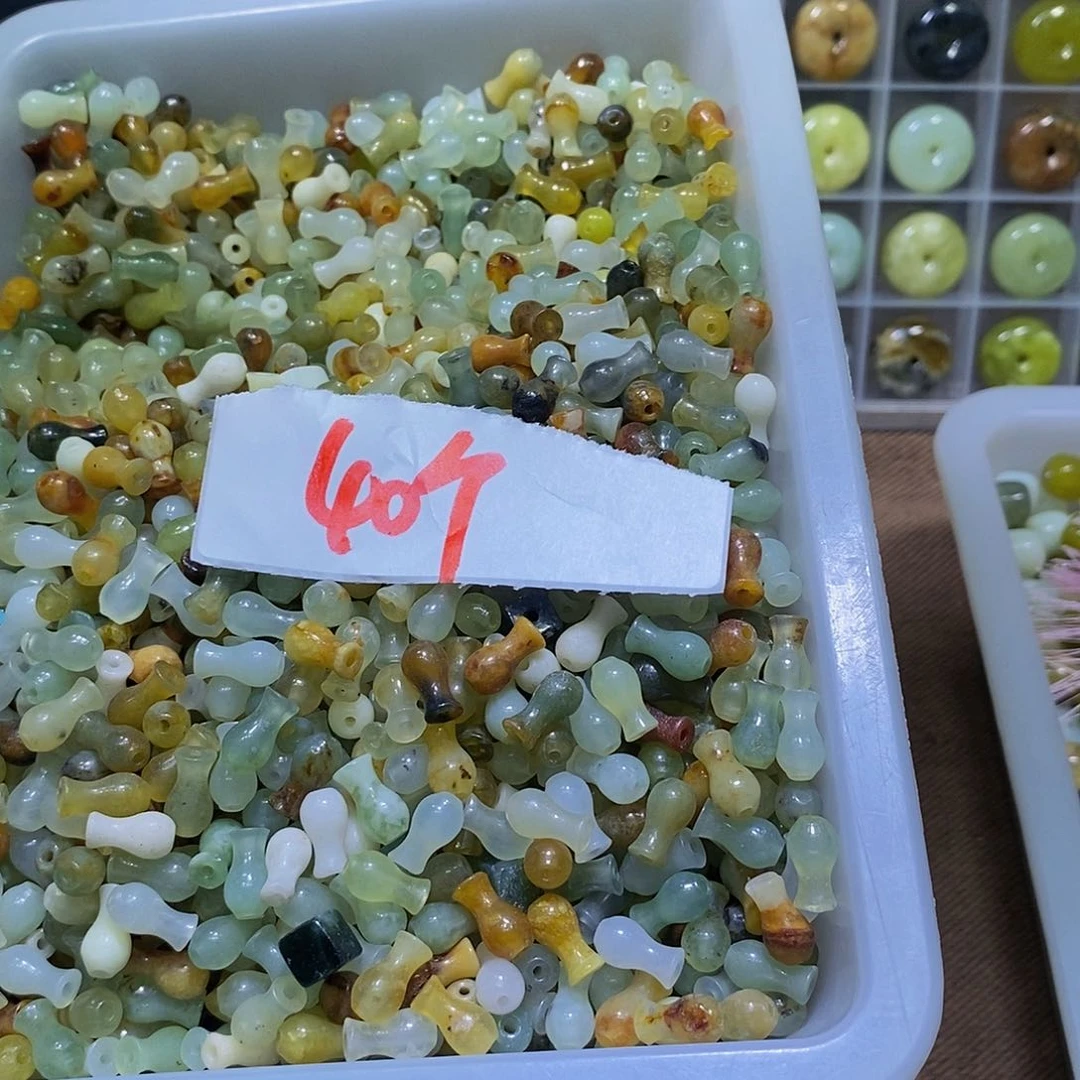 蛇纹石玉未镶嵌其他240