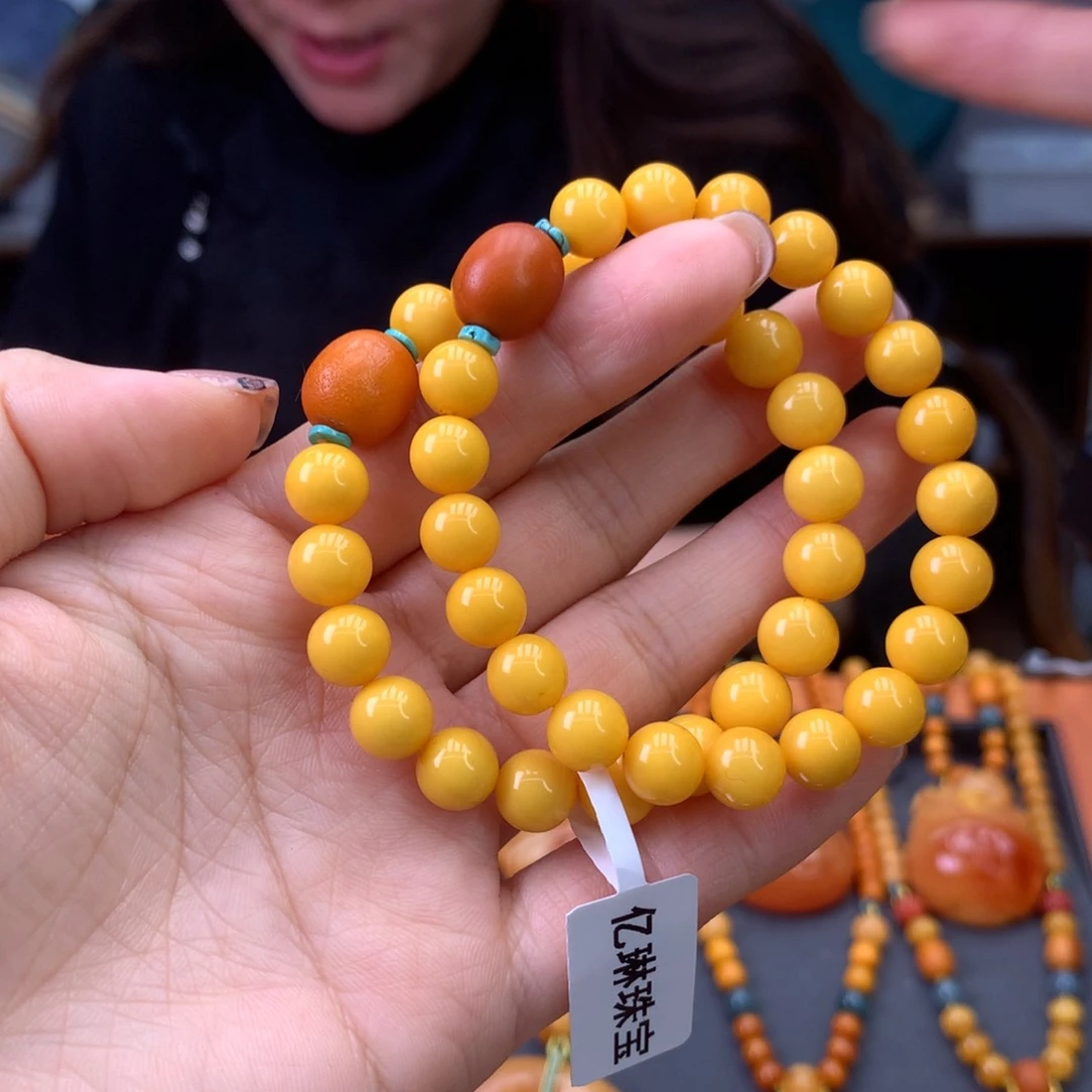 蜜蜡手串未镶嵌多样性发一