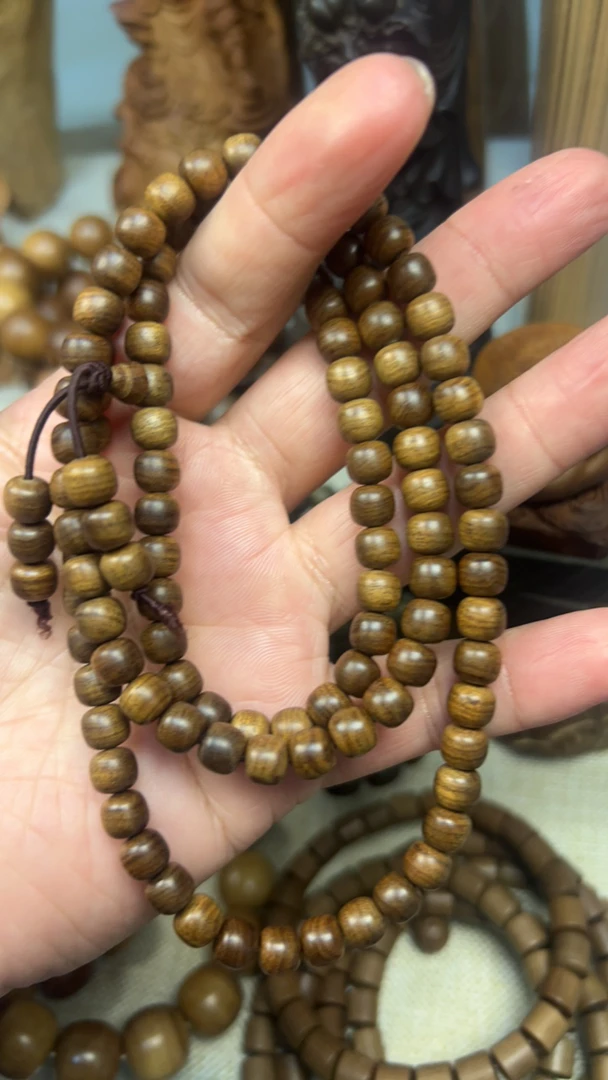 老山檀香67老型珠供奉