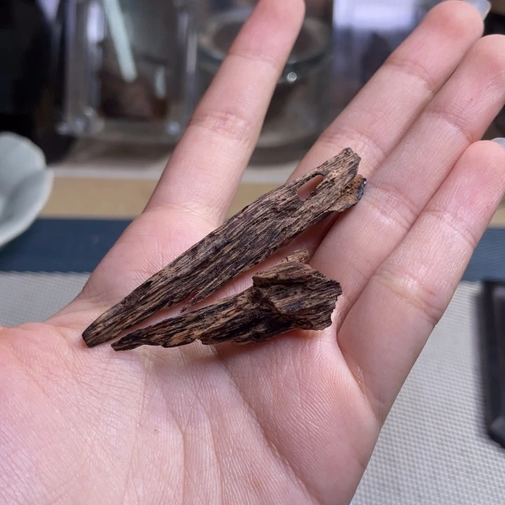 沉香海南大山80年代老蚁漏1.2克
