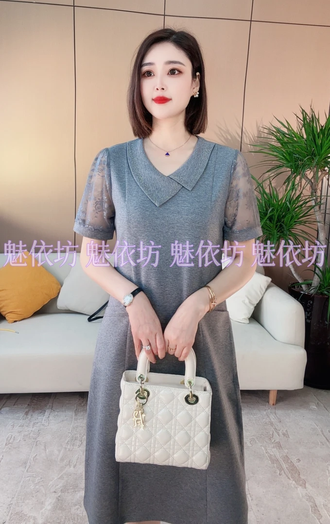 新款夏季时尚百搭蕾丝袖连衣裙女女装4.30