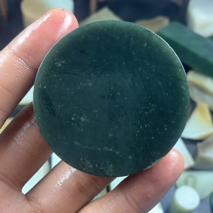 和田玉（青玉）未镶嵌颈饰