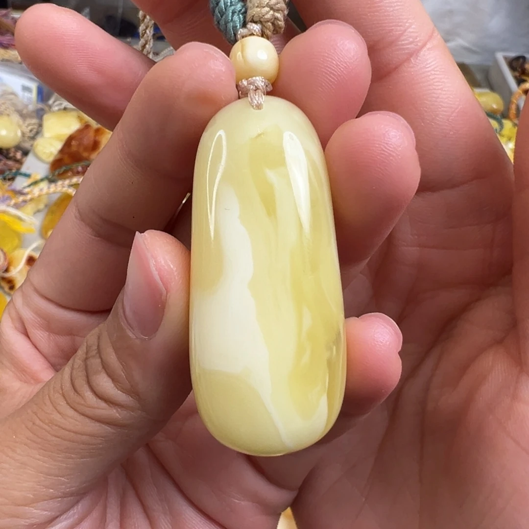 裸石蜜蜡未镶嵌蜜蜡