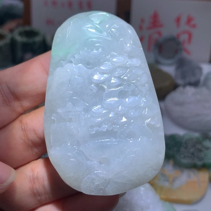 翡翠未镶嵌颈饰保真天然A货翡翠