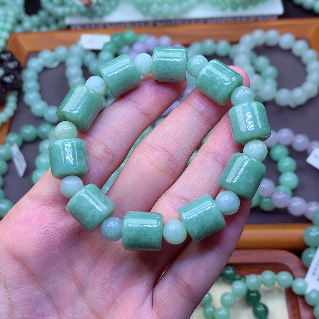 翡翠未镶嵌毛衣链