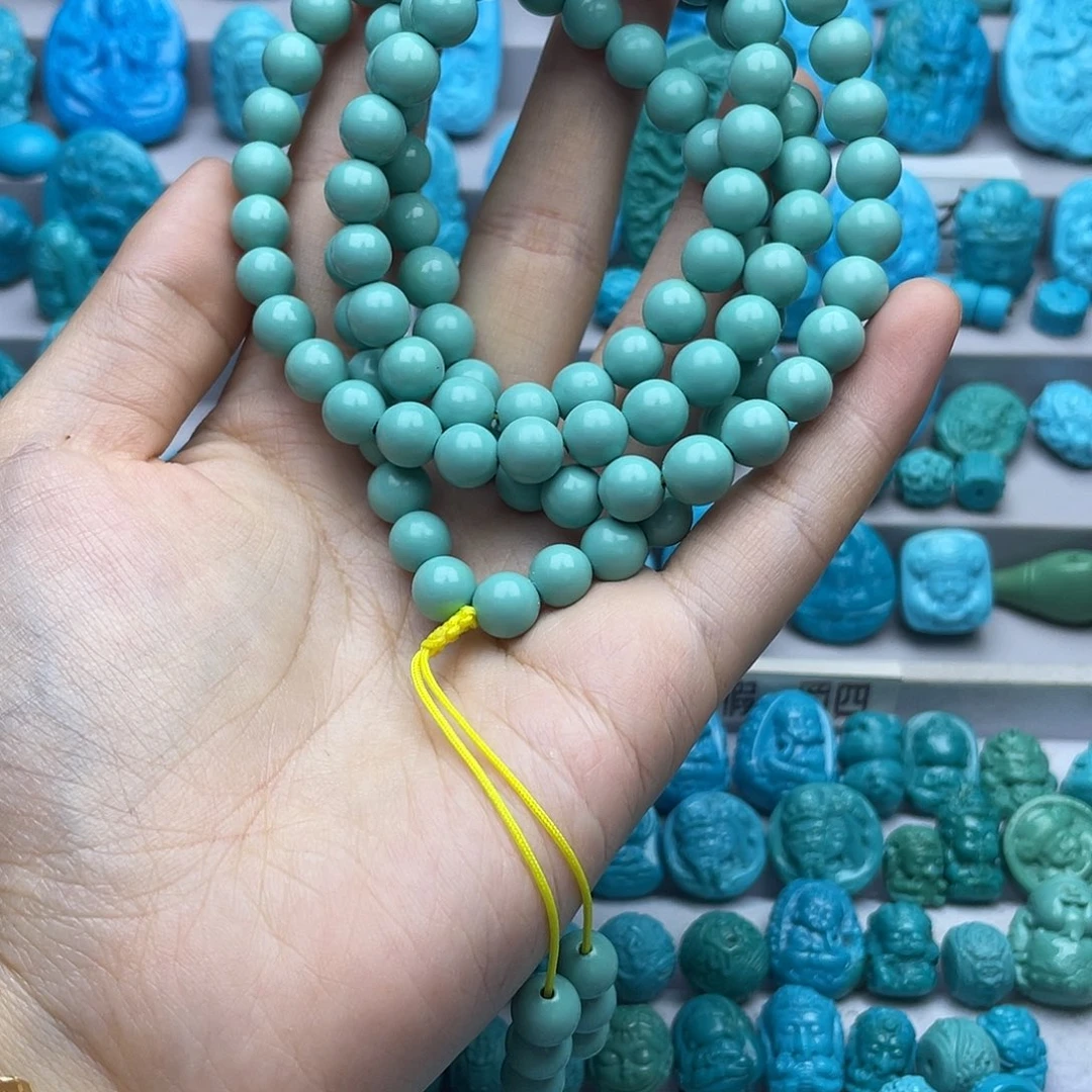 可***儿绿松石未镶嵌珠宝奇石