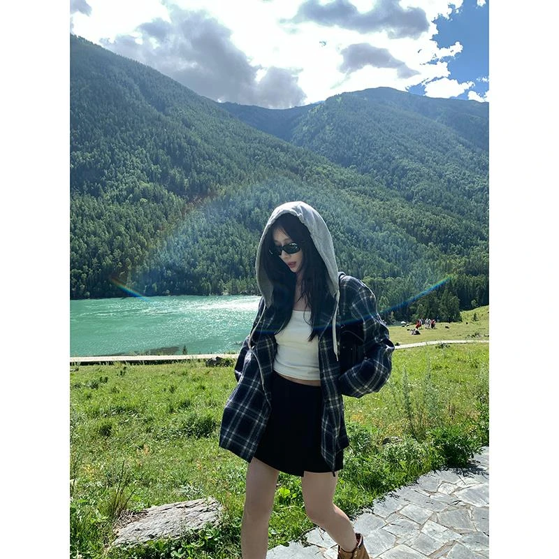 复古连帽格子衬衫女新款早秋宽松慵懒风小个子衬衣外套