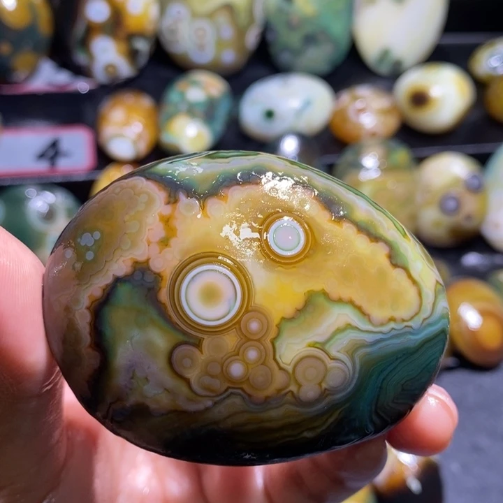 未镶嵌玛瑙/玉髓珠宝奇石