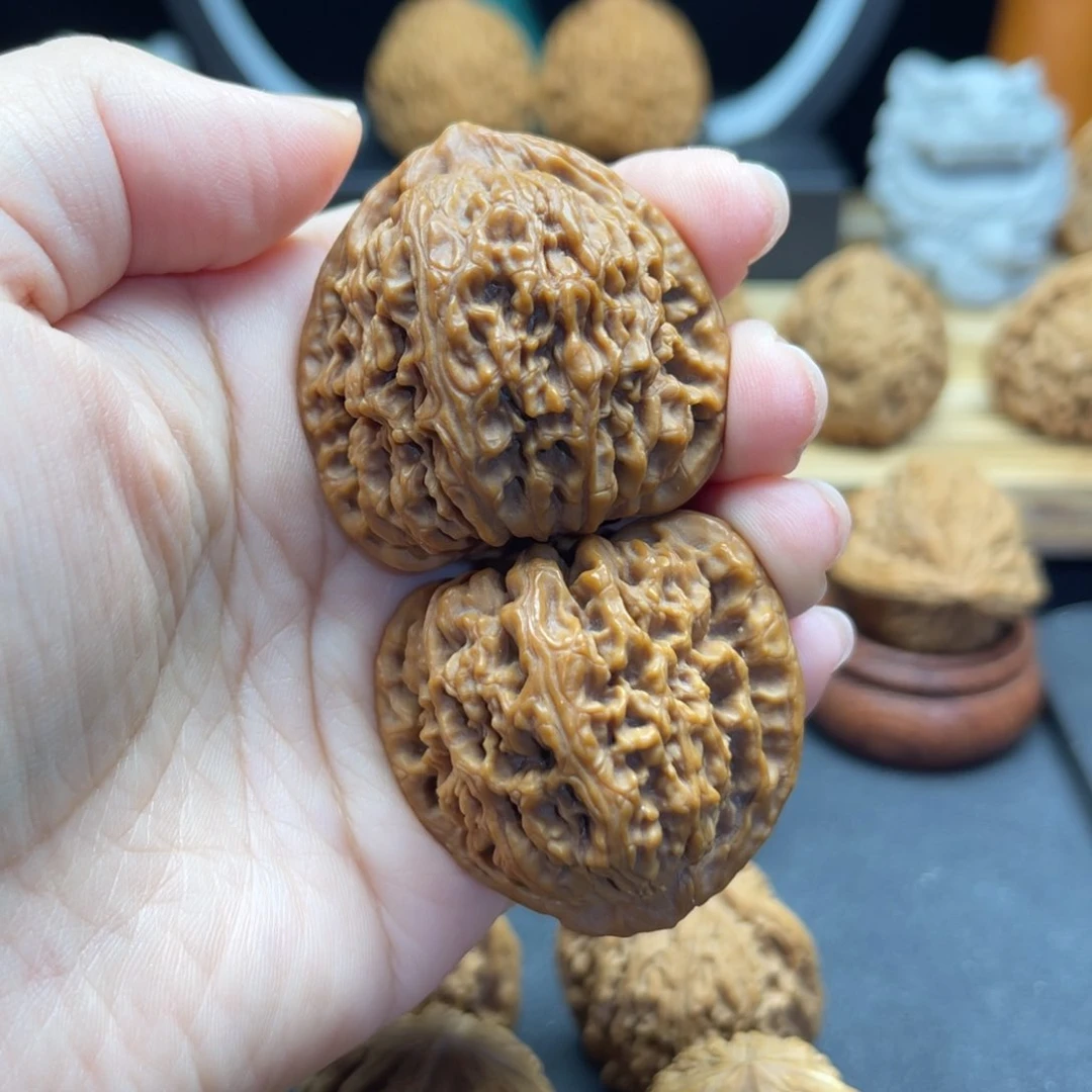 三***告猴头核桃把件涿鹿南疆石