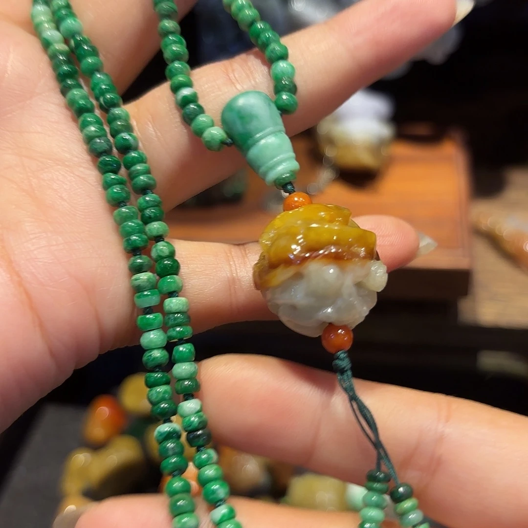 翡翠未镶嵌颈饰原创