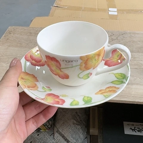 瓷器。瓷器。瓷器。
