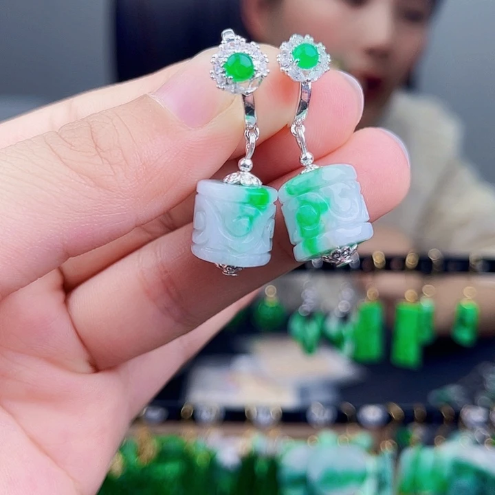 翡翠未镶嵌耳饰饰品